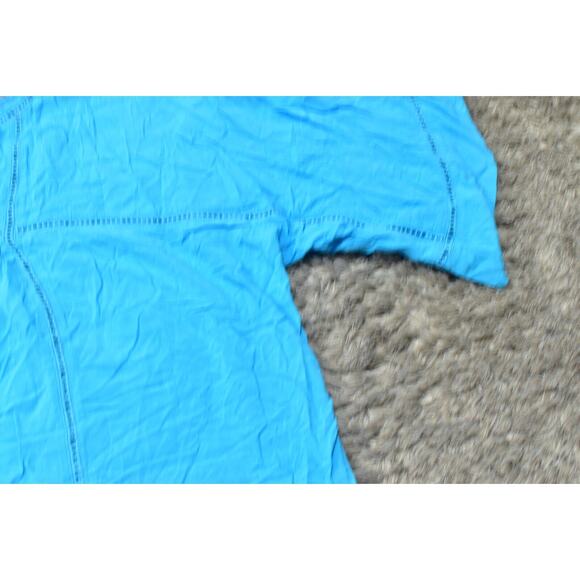 Chico's Blue Blouse Size 3 Rayon Women's Crew Neck Short Sleeve Solid - Picture 5 of 6